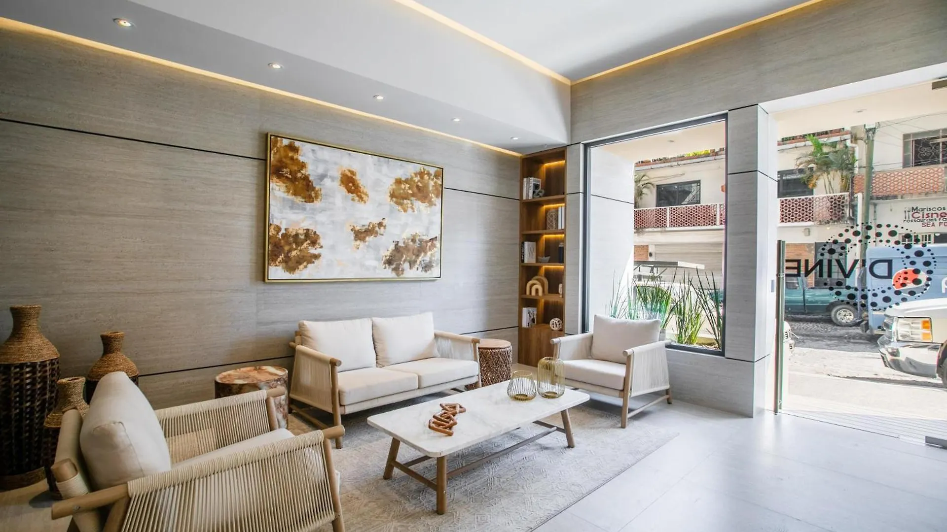 Artful 1Br In Romantic Zone, Pool, Bar And Hot Tub 巴亞爾塔港