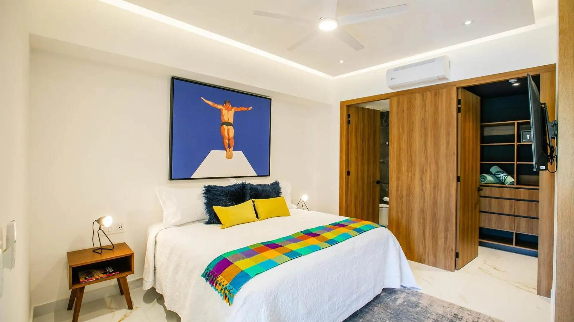 Artful 1Br In Romantic Zone, Pool, Bar And Hot Tub 巴亞爾塔港 0*,  墨西哥